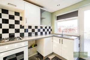 Photo 11- click for photo gallery